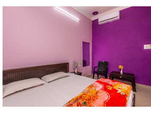 Shree Ram Homestay オルチャ エクステリア 写真