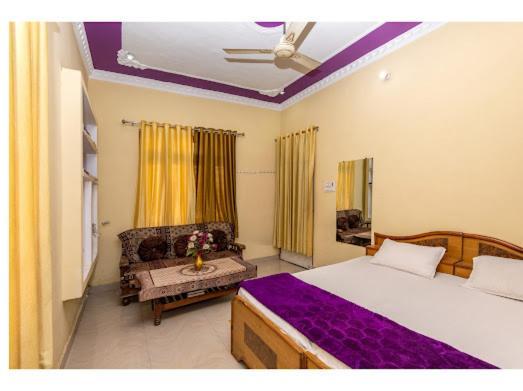 Shree Ram Homestay オルチャ エクステリア 写真